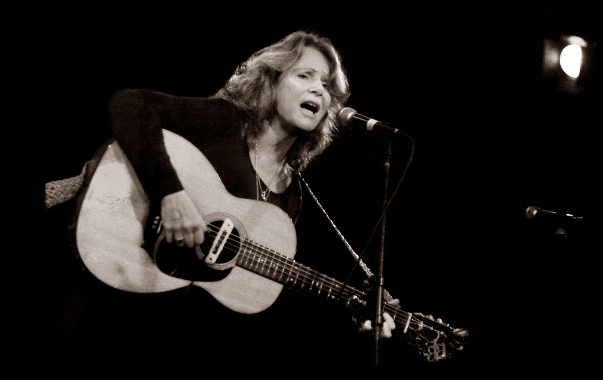 Bonnie Dobson’s Song, “Morning Dew”, to be Inducted into the Canadian Songwriters Hall of Fame at Mariposa Folk Festival